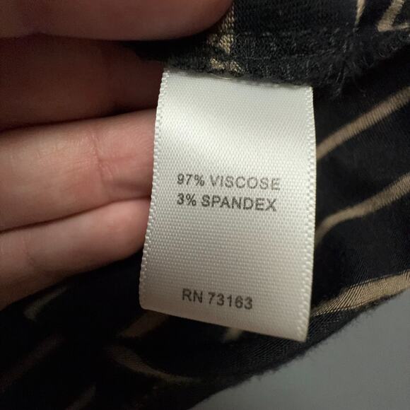 Cable & Gauge Striped V Neck Ruched Sleeve Top M Black Tan - Picture 5 of 6